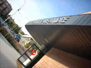 teatro_deandre_esterna1.jpg